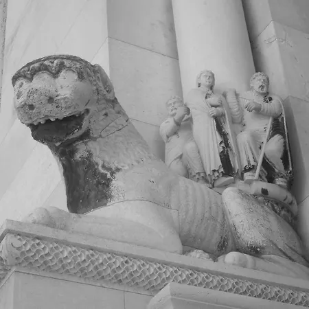 בית הארחה Palace Augubio