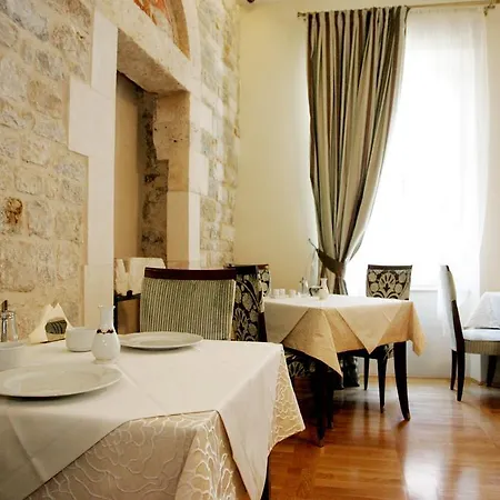 Guest house Augubio Split